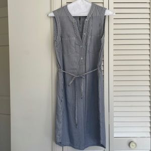 Drew Dress, size small. In great condition.
